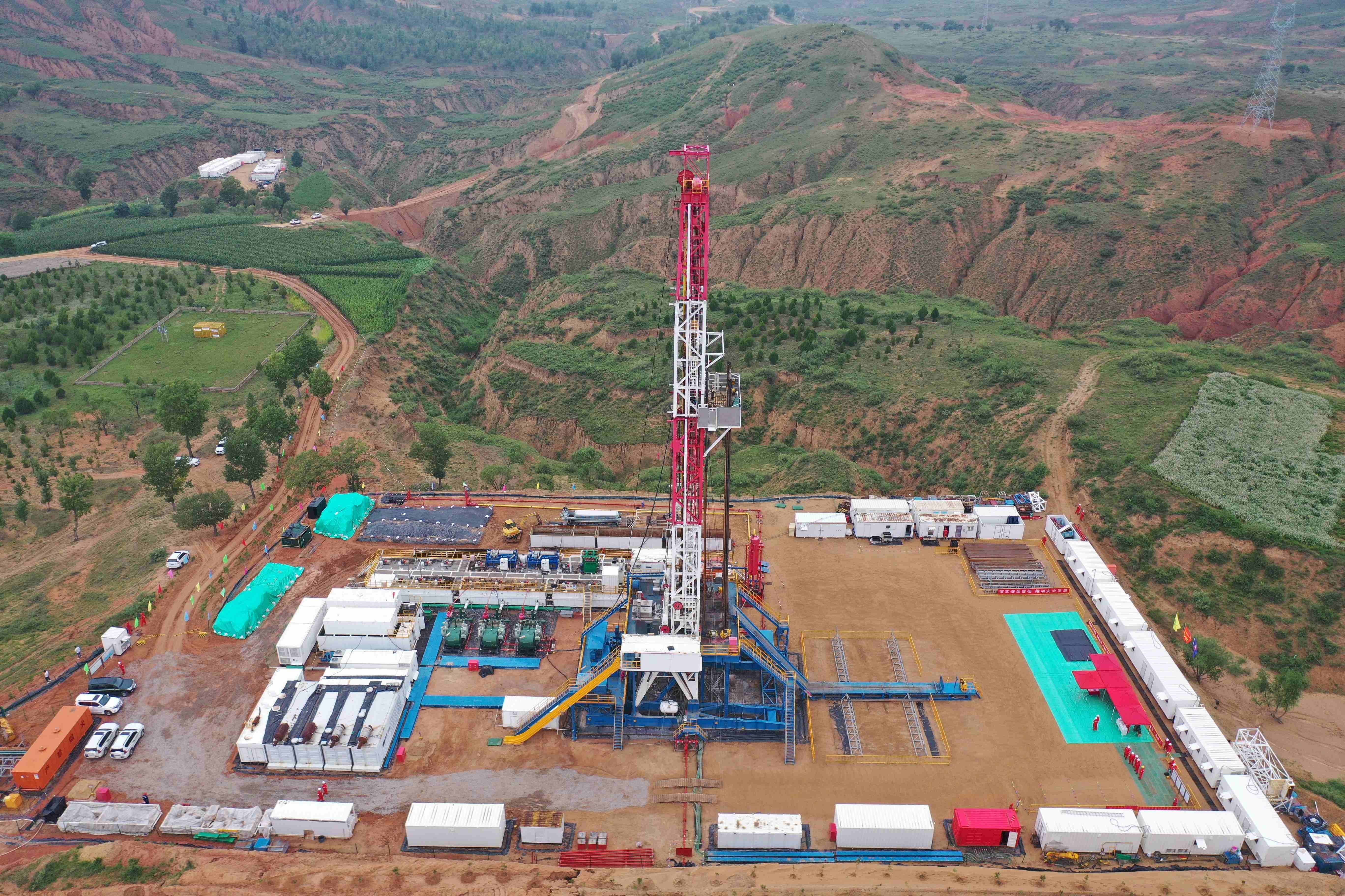 【市場(chǎng)拓展?成效】模擬法人機(jī)制顯成效！生態(tài)公司固廢事業(yè)部成功中標(biāo)西安意通鉆井液不落地項(xiàng)目